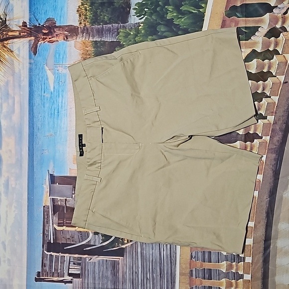 Theory Tan Khaki Chino Shorts Size 12 - Picture 1 of 4